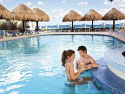 Occidental Tucancun - Pool Bar